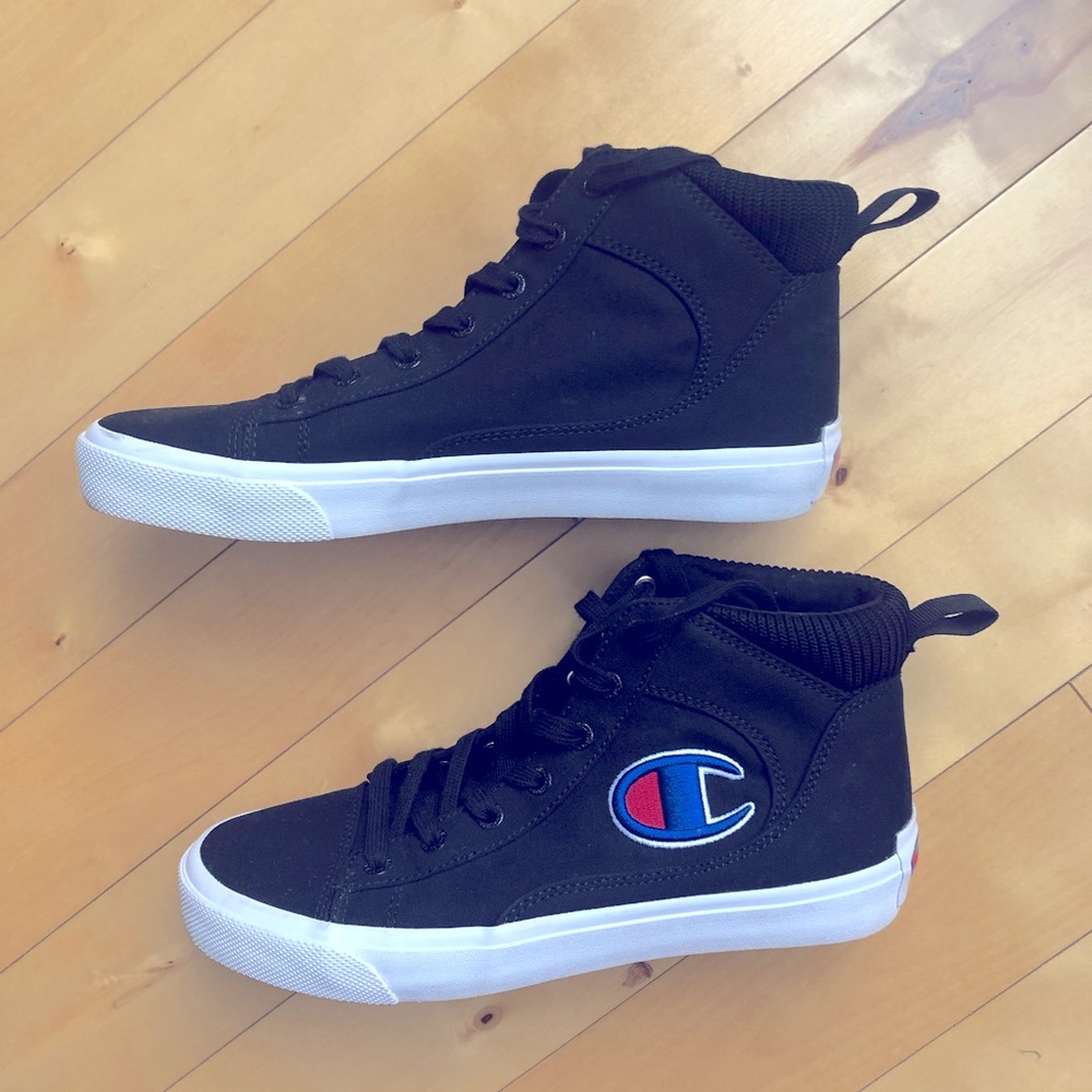 Brand new Champion shoes junior size 7